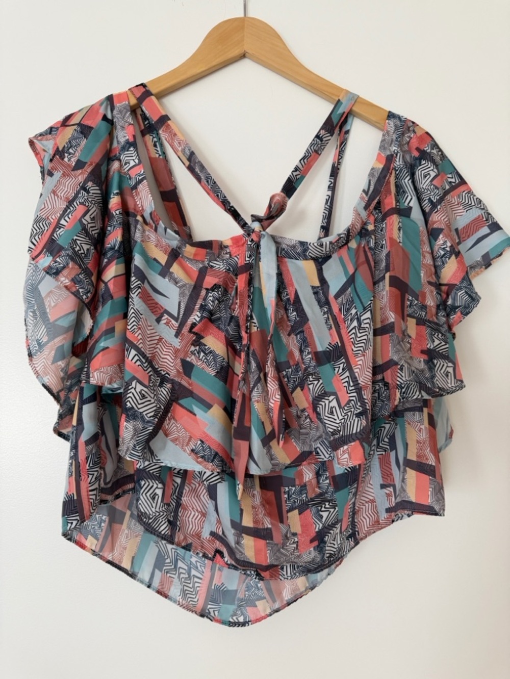 Abstract Multi-Color Ruffle Off the Shoulder Blouse Medium Spring